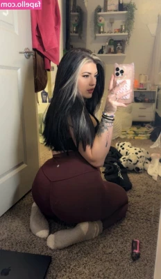 Mommysop - Innocently Evil 🤍🖤