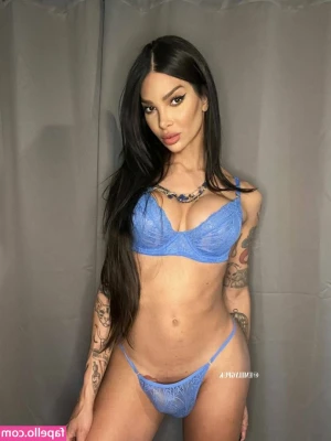 mistressssmel - Bit me love