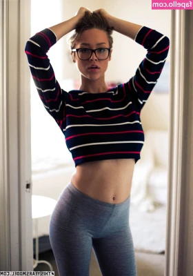 Sabrina Thebunny [ sabrina-thebunny ] - These boys are online and free   and they want to make you cum    
