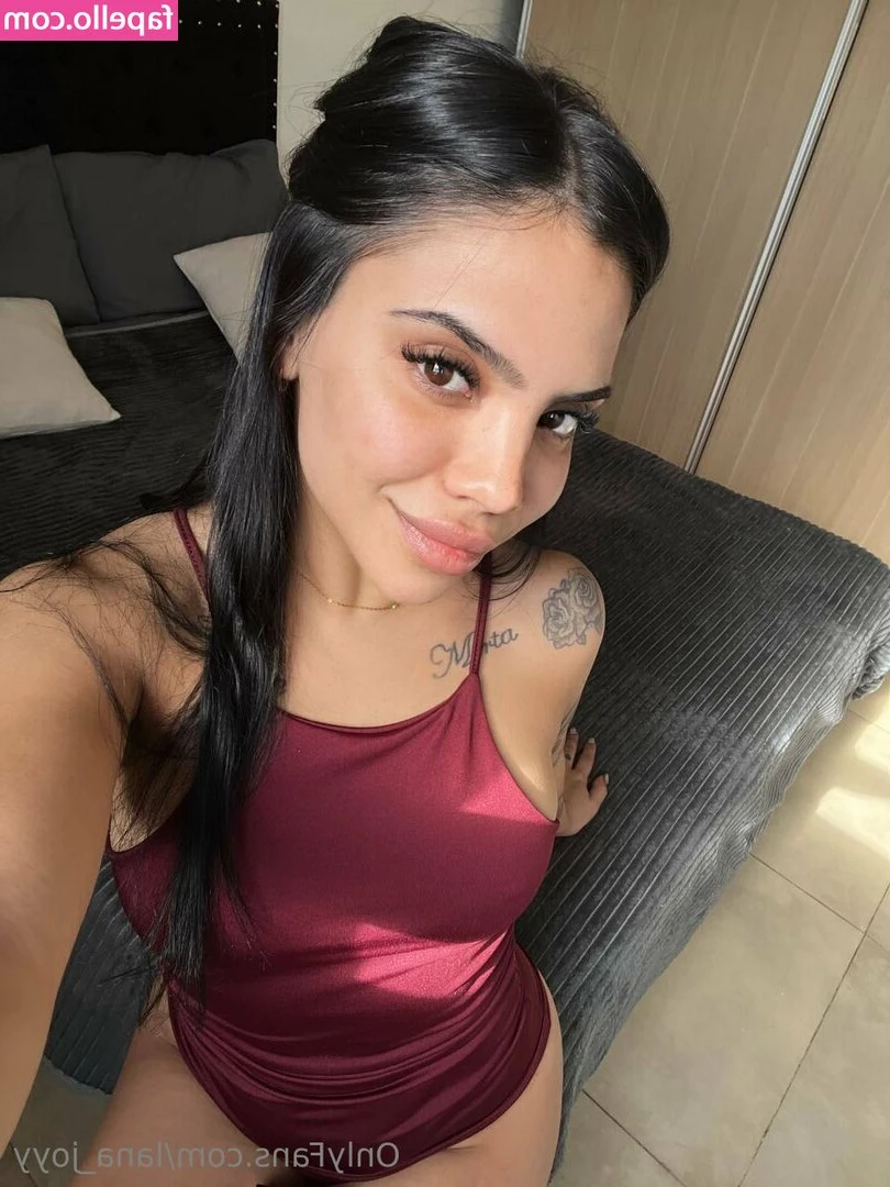 lana_joyy [ lana-joyy ] - Told him if he win his game   he could beat it up however he like
