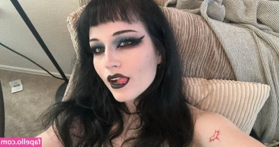 saucysphinx [ saucysphinx-2 ] - I’ve made SO many customs for people that are just sitting on my