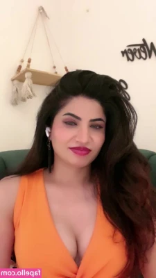 Aradhna Dangi [ aradhna-dangi ] - would u play with my tits? 😍