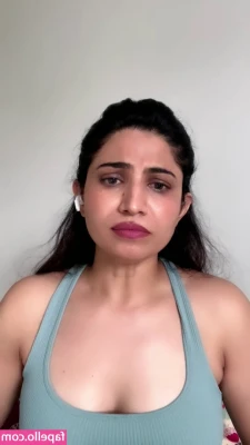 Aradhna Dangi [ aradhna-dangi ] - Tbh I can t shower without music lol