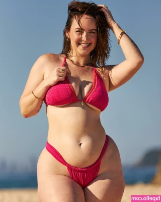 Bonnie Rebecca [ bonnie-rebecca ] - Wanna see more?? 👀 Just send me a private message 📨🔥 
