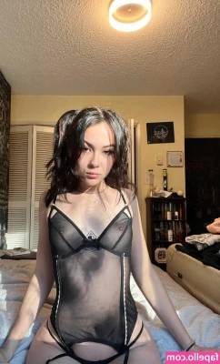 evie_0133 [ evie-0133 ] - Boring