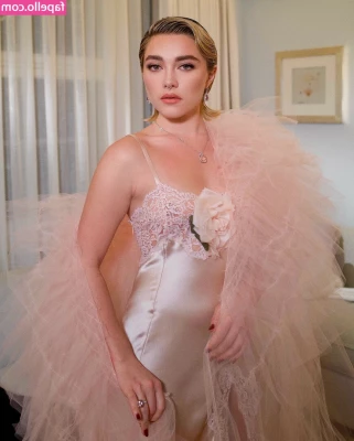 Florence Pugh [ florence-pugh ] - Hey bb