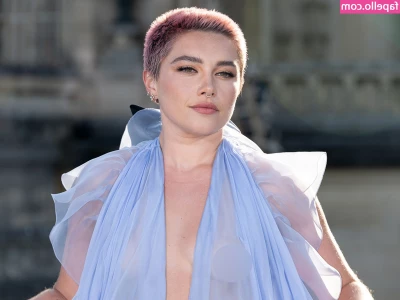 Florence Pugh [ florence-pugh ] - Throwback Thursday  my birthday a few years ago  We went out to the