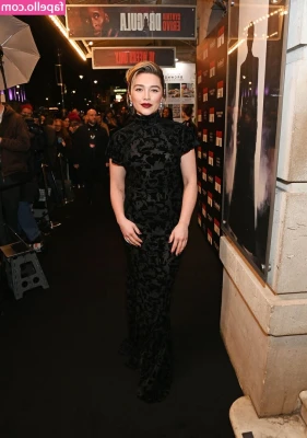 Florence Pugh [ florence-pugh ] - How bad do you want me to drop this vid 💦 likes tips and comments