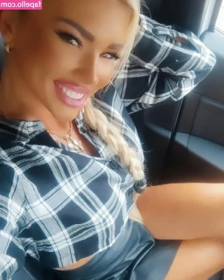 CINDY BREUER [ cindy-breuer ] - La s b a r r a
