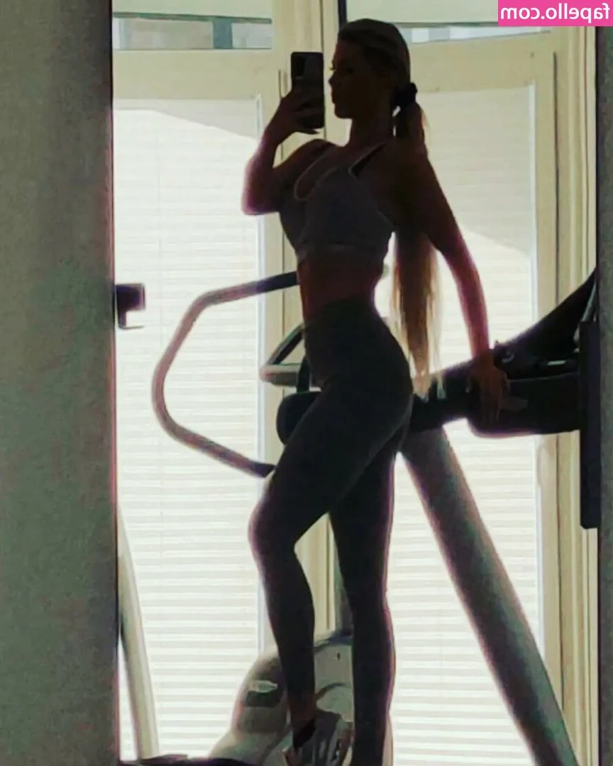 CINDY BREUER [ cindy-breuer ] - Realized I haven t done a free post in a hot second so here are a