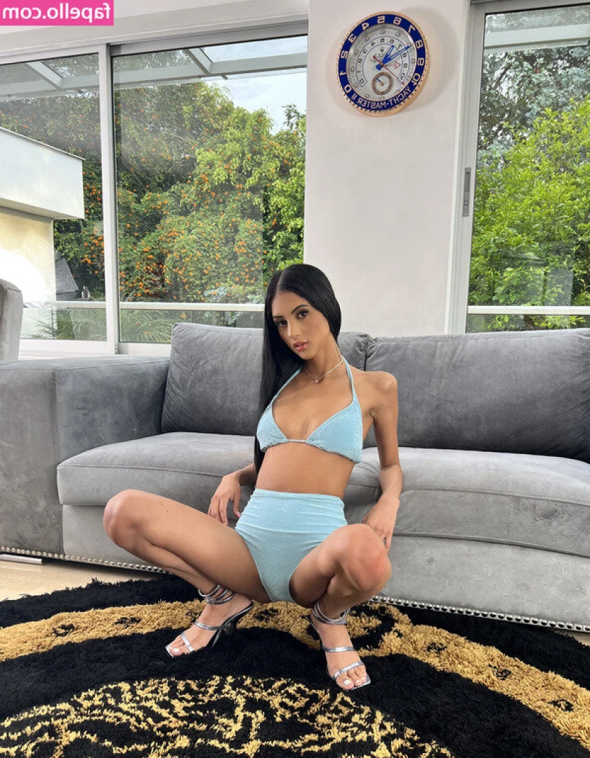 Elina Sansd [ elina-sansd ] - Early this morning, as I edited a few things here on my page I found
