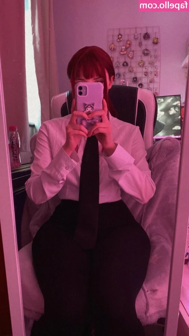 kuroebun - Who wants to see what s hidden under my fishnets