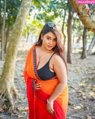 dilseishani - Roses are red violets are blue, How is this view?  Don’t act like