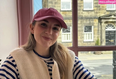 Abbie Dewhurst [ abbie-dewhurst ] - feeling cheeky