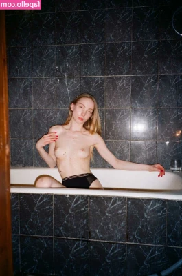 Polina Kobzeva [ polina-kobzeva ] - 😈 Bebe do u want to Skype with me! DM me for special offer!