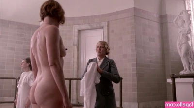 Gretchen Mol [ gretchen-mol ] - berries