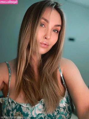AlinaRai - Oh daddy i wish you would sub so we can chat one to one   and with