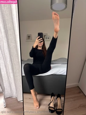 Thebellavibe - Cumming in the afternoon is one of life’s greatest pleasures.