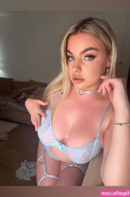 Tasha Yorke [ tasha-yorke ] - Happy valentine s from your slut