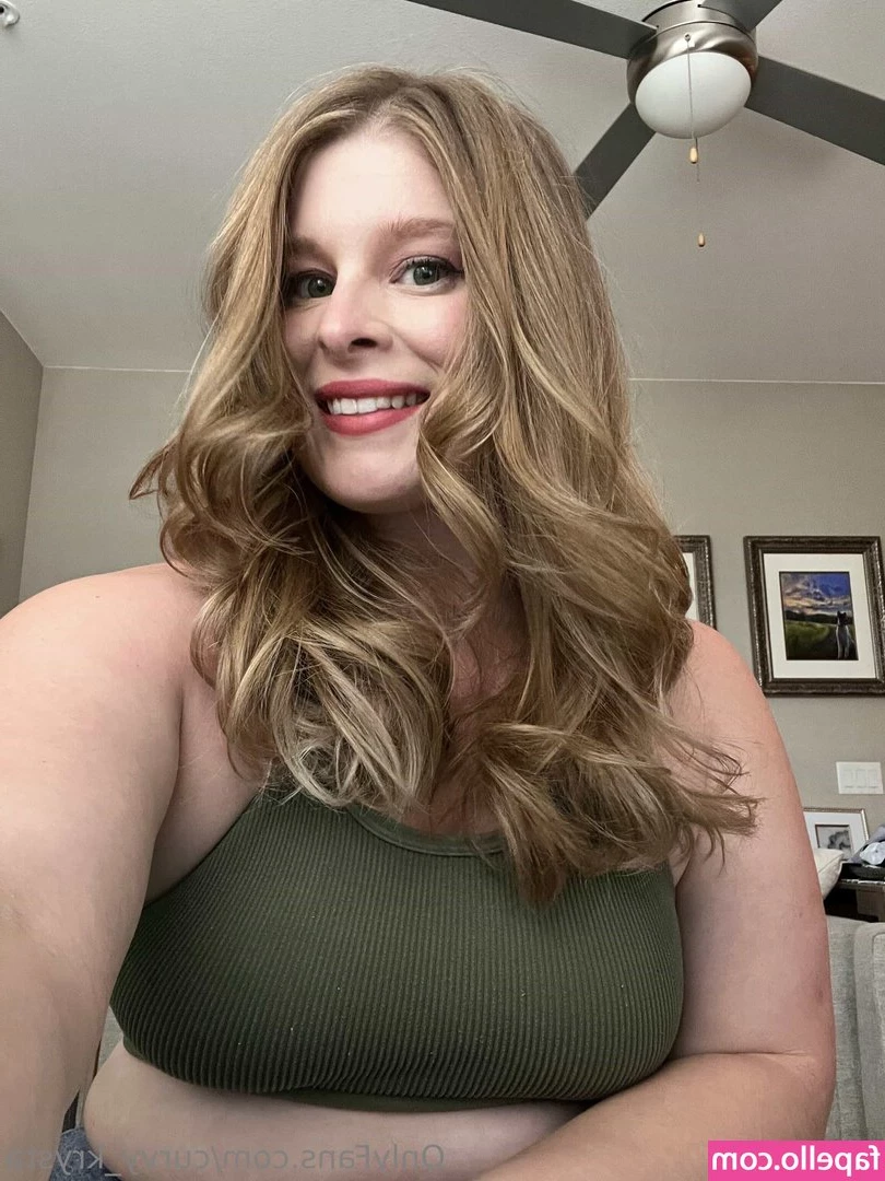 Curvy_Krysta [ curvy-krysta ] - hi i missed u all :’)