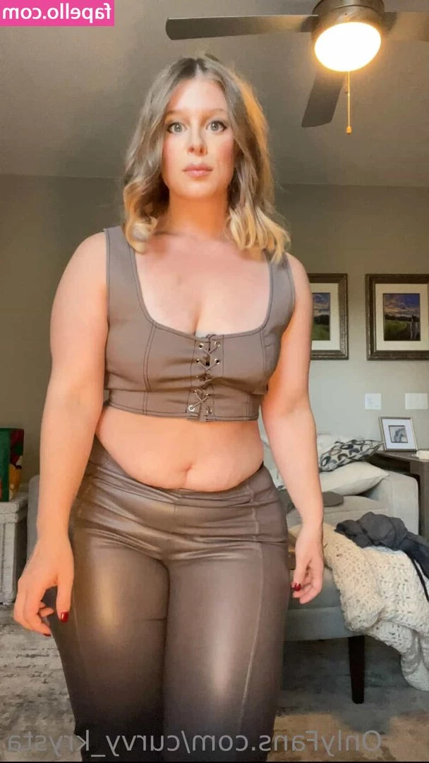 Curvy_Krysta [ curvy-krysta ] - JAN  Fantia  patreon point 2 costume preview  Do you want to see more