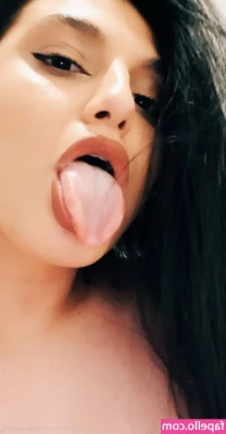 mydaisydolly - omg i took so many pics and a few clips in this outfit hehe. It’s