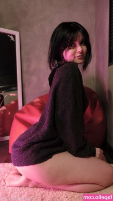 Awondrr - so excited to get a tan on these titties