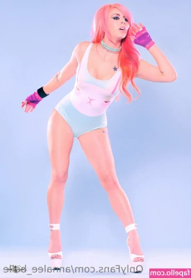 Annalee Belle [ annalee-belle ] - Can I sit on your face