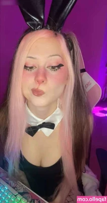 sickEmoAngel - I love tasting precum before you explode inside me