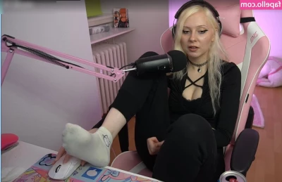 sickEmoAngel - Loki President versión female  Ppdta  tus tips me ayudan a seguir