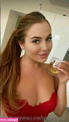 mmilkers - big natural ass in stockings and garter. pawg, milf, pornstar,