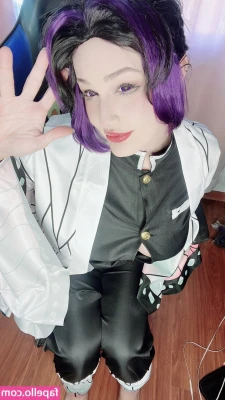 Natsumi Louise [ natsumi-louise ] - Is my bulge fat