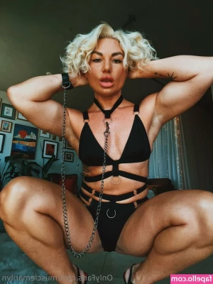 musclemarilyn - Worship my amazing arse 😈😍