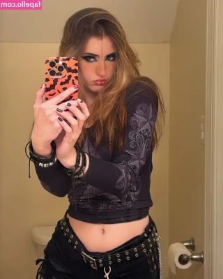 luweazl - New video ready to be viewed in PPV  You get to see