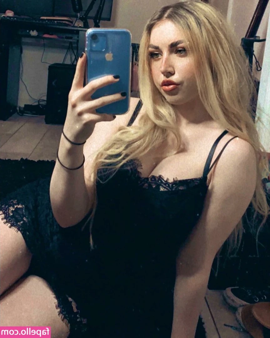 georgina_jgr [ georgina-jgr ] - Choose an option 👆🏻 each option comes with content 😍