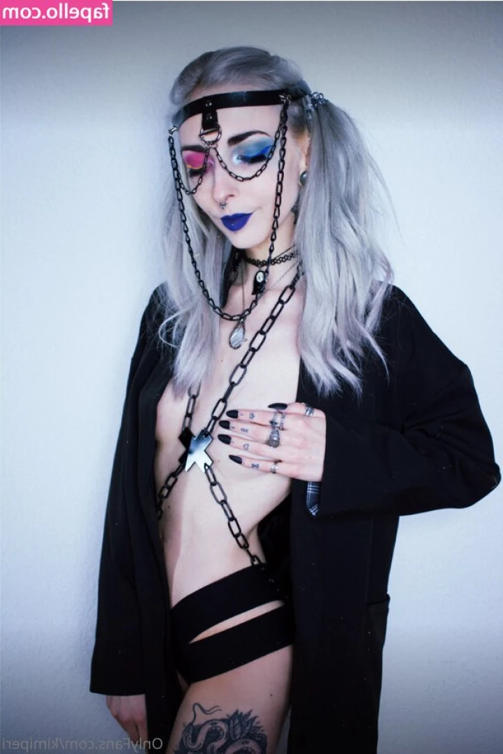 Kimiperi - Are you an under boob and pussy kinda guy  Then this pic from that