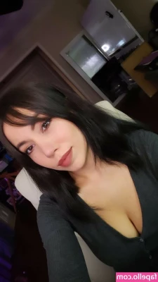 Viosinclair - such a sweet ass should at least sit on your face 🍑🔥🍑