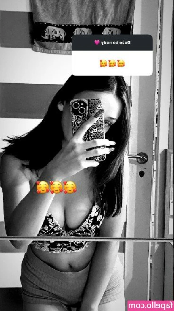 xoo_kitty0 [ xoo-kitty0 ] - Happy thursday 😘😘