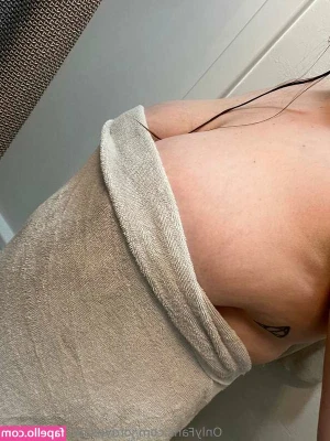 Jordyn Sawyer [ jordyn-sawyer ] - 💦 Thirsty Thursday! 💦  You wanted a peek behind the scenes.