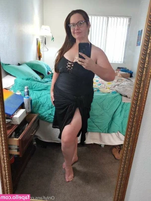 Meehmee - My pussy is so creamy and fertile