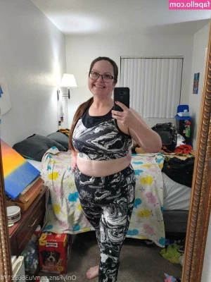 Meehmee - come help me out baby