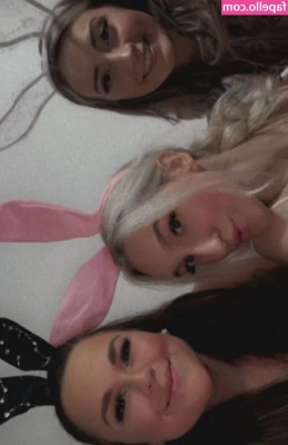 Kleora M [ kleora-m ] - Do you like sniffing feet?  I need to tell you something. During all