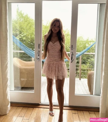 Julia Molinari [ julia-molinari ] - You’d be surprised how often my hair gets in my eyes lol