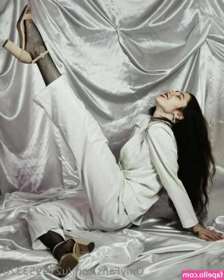 lilylong - Mmmm