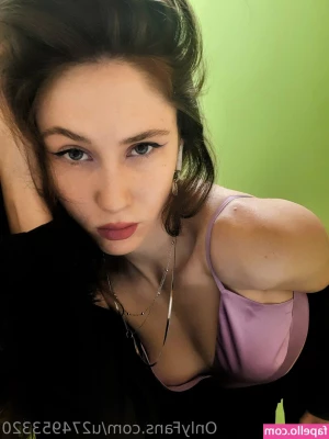 lilylong - Swiiiipe   I do fetish work A LOT that I CANNOT post here   If you