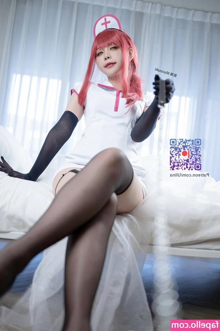Murasaki - Sex Ed 🧠 Do butt plugs actually feel good? 🤔 Watch this FULL