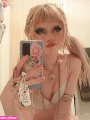 allmyheartbear - Part 2  best like  amp  comment gets a private message