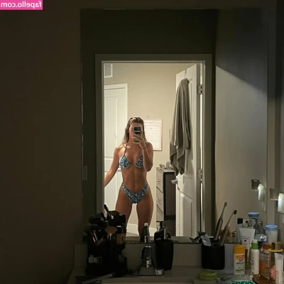 Alyssa Schwimer [ alyssa-schwimer-33 ] - I still have 7 spots left for 50% off my vip page. Don’t miss this