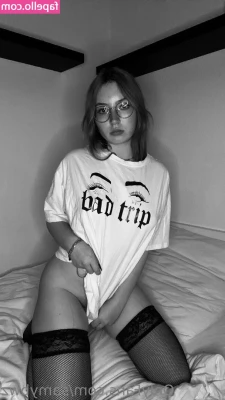 samybwz - Double jointed toes
