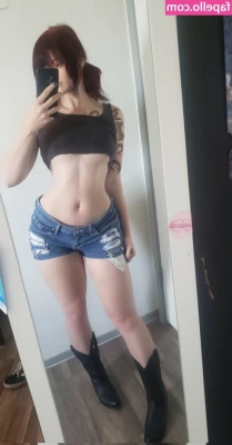 unkyndled - Sneaky work tits